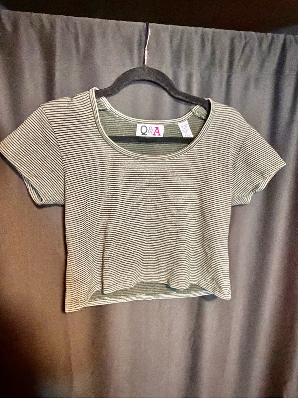 Q&A Olive Striped Cropped Tee - Women's